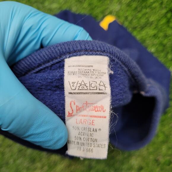 Vintage 80s Tropicana Casino V-Neck Sweatshirt Cropped Mens Small - Picture 4 of 4